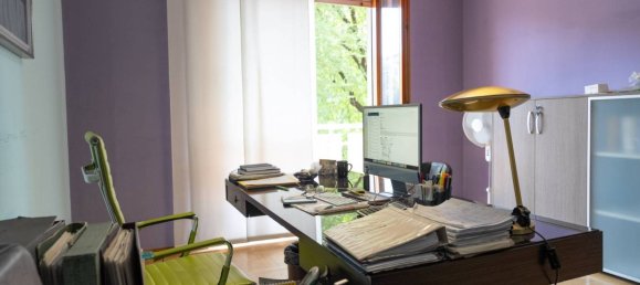 3 Schlafzimmer Wohnung in Turin, Italy, Nr. 260778 10