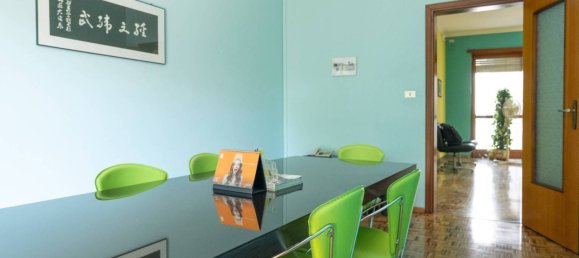 3 Schlafzimmer Wohnung in Turin, Italy, Nr. 260778 2