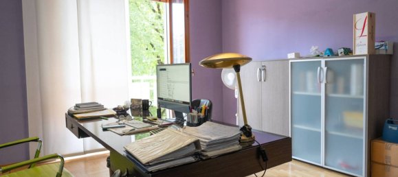 3 Schlafzimmer Wohnung in Turin, Italy, Nr. 260778 11