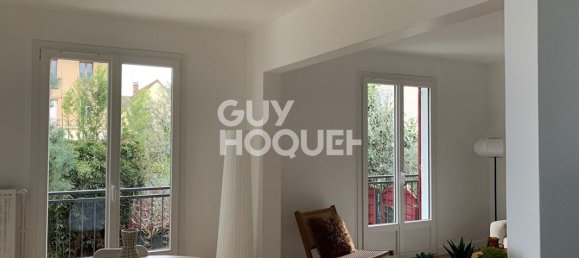 3 bedrooms House in Colombes, France No. 188745 5