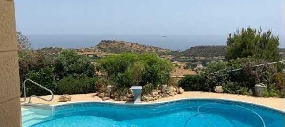 Дом с 5 спальнями в Агиос Тихонас, Кипр № 11611 8