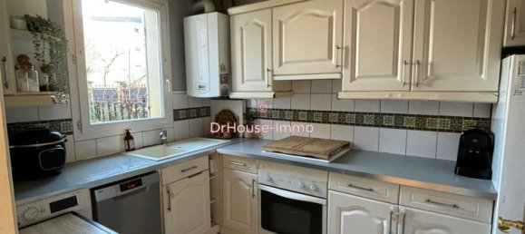 4 bedrooms House in Bezons, France No. 150936 3