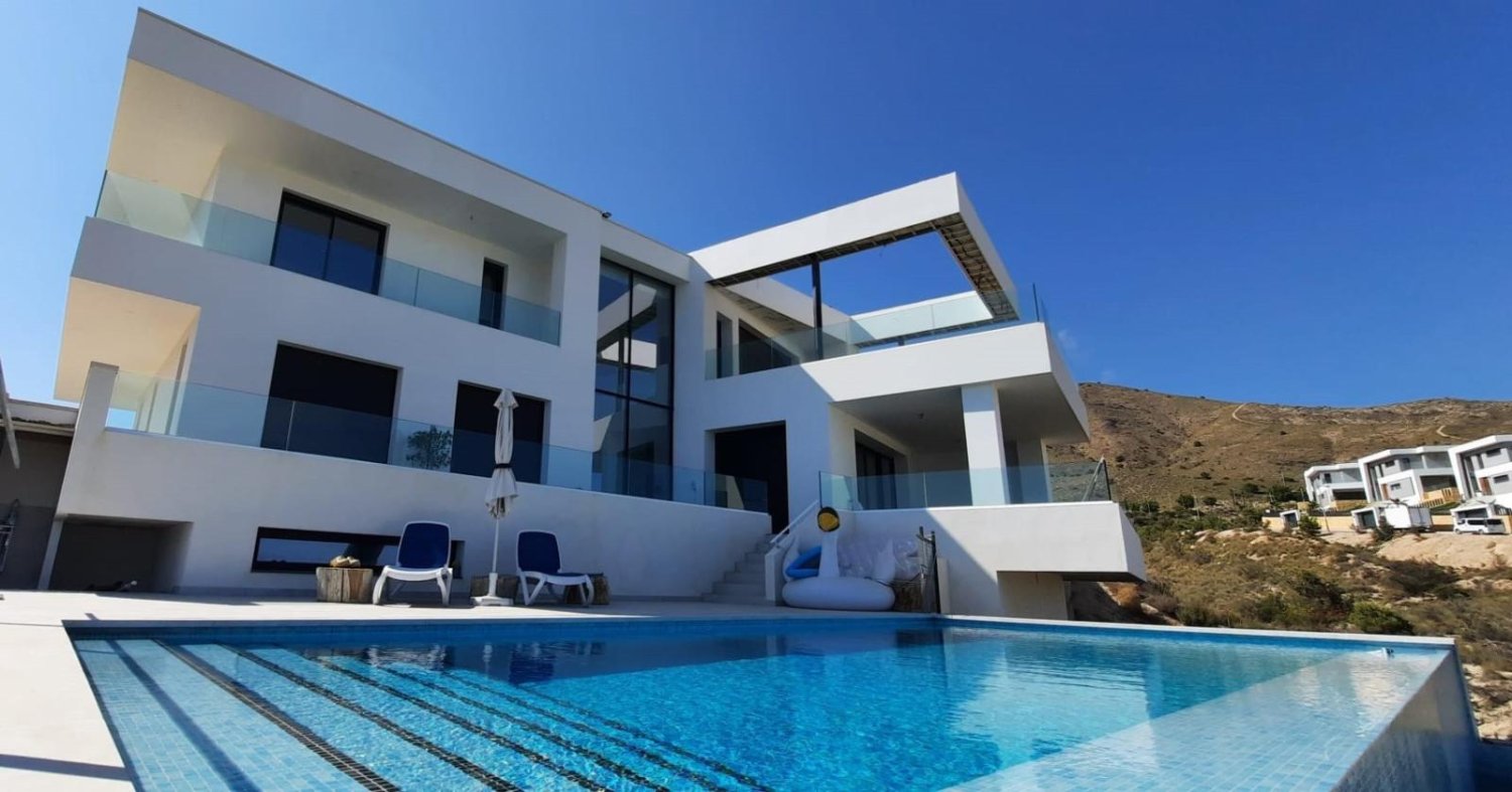 5 غرف نوم فيلا في Alicante, Spain رقم 63657