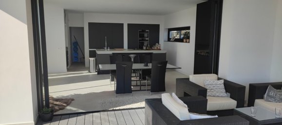 5 غرف نوم فيلا في Alicante, Spain رقم 63657 18