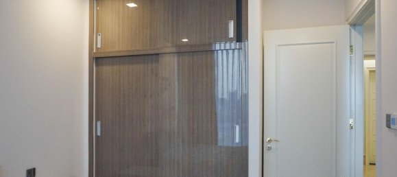 1 room Office in District 1, Vietnam No. 17822 10