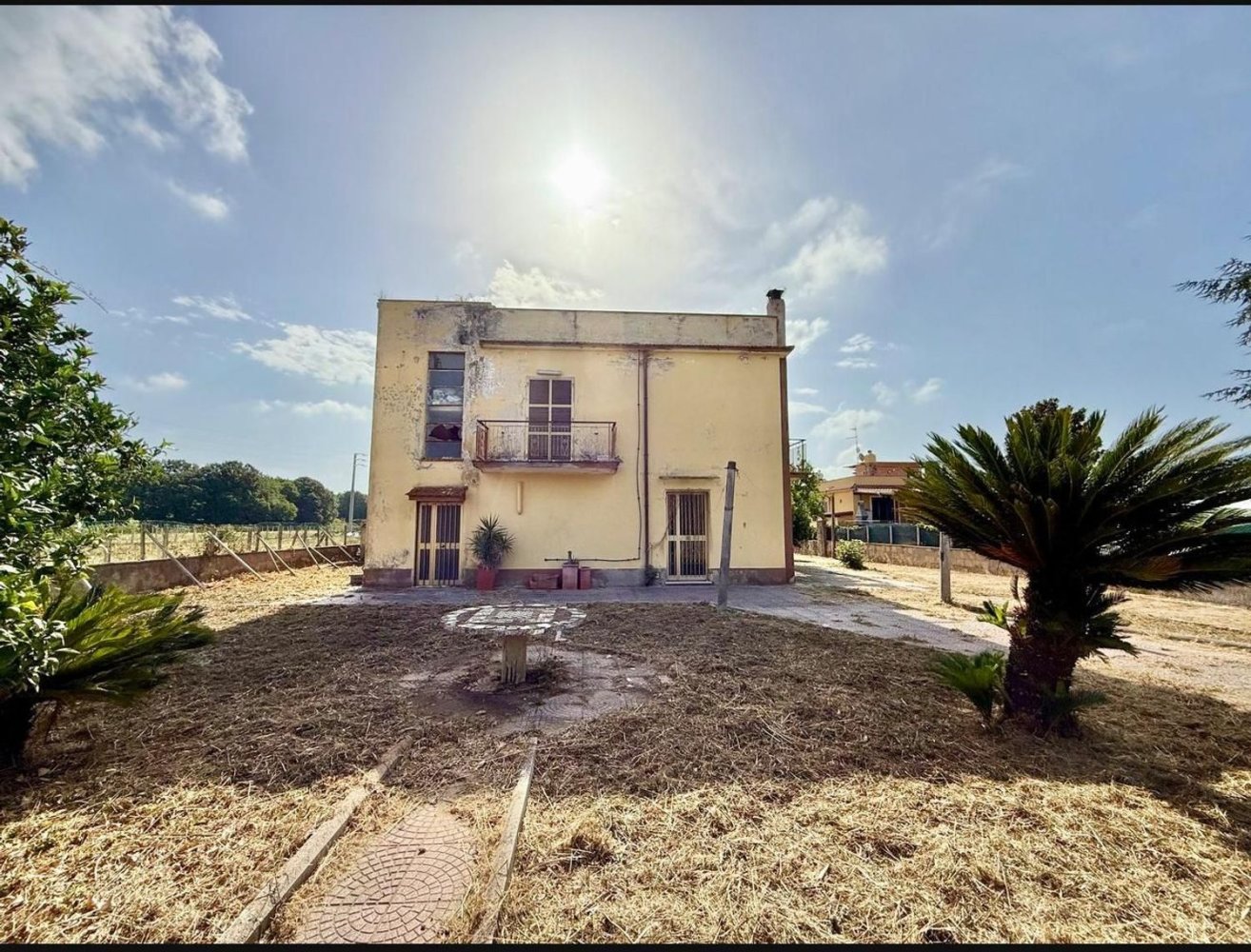 Villa de 9 dormitorios en Nettuno, Italy No. 359820