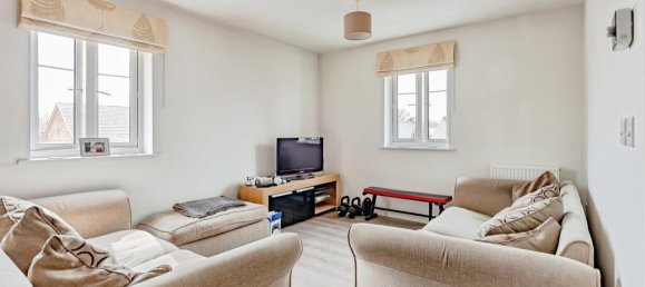 2 Schlafzimmer Wohnung in Crawley, United Kingdom, Nr. 6286 5