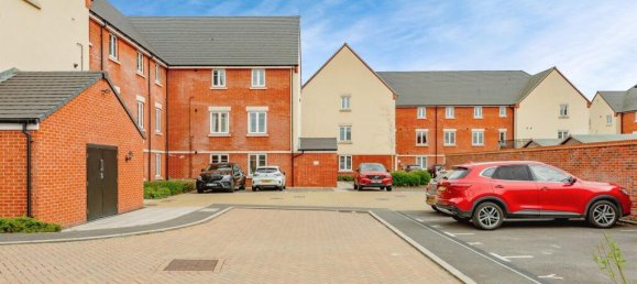 2 Schlafzimmer Wohnung in Crawley, United Kingdom, Nr. 6286 13