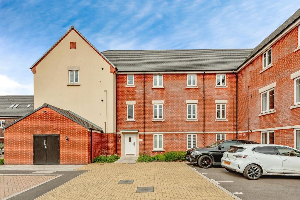 2 Schlafzimmer Wohnung in Crawley, United Kingdom, Nr. 6286