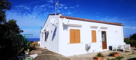 3 bedrooms Villa in Ustica, Italy No. 297601 22