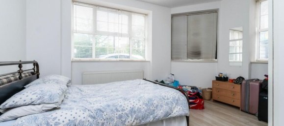 Apartamento en Sutton, United Kingdom No. 2652 6