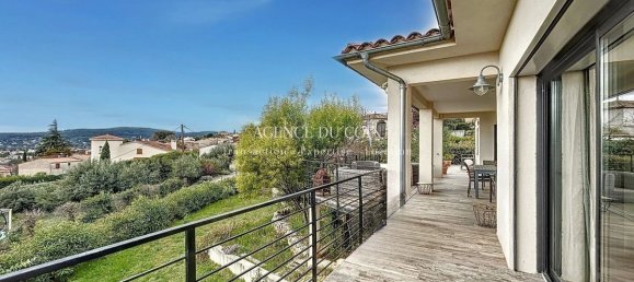3 bedrooms Villa in Draguignan, France No. 343431 2
