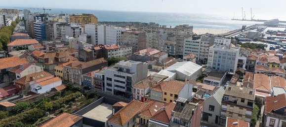 5 bedrooms Building in Matosinhos, Portugal No. 88318 32