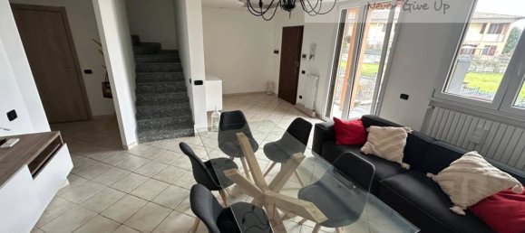 3 bedrooms House in Marzano, Italy No. 198373 15