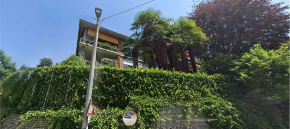 6 rooms Apartment in Turin, Italy No. 9050 14