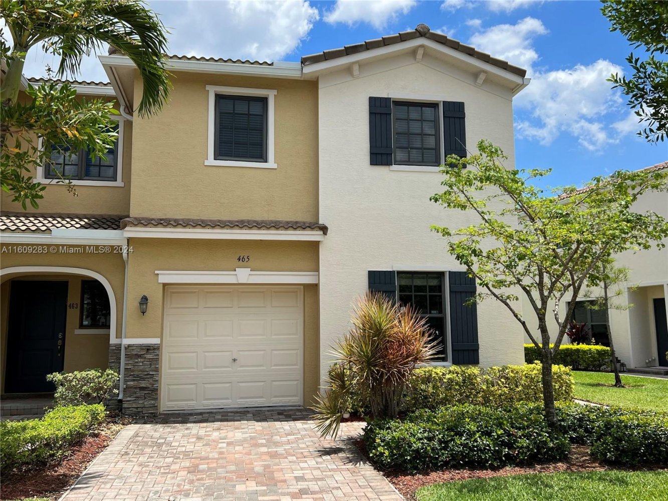 4 bedrooms Duplex for rent in Miami, Miami-Dade, Florida, USA № 614068