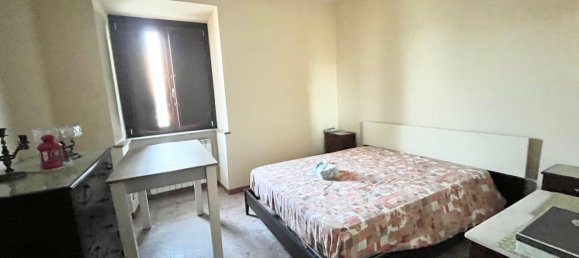 3 rooms Apartment in Castrocielo, Italy No. 73137 5