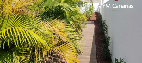 5 Schlafzimmer Villa in Torviscas, Spain, Nr. 5619 3