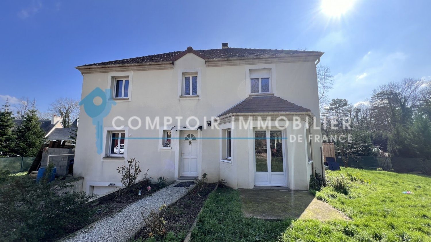 4 Schlafzimmer Haus in La Ferte-Alais, France, Nr. 181599