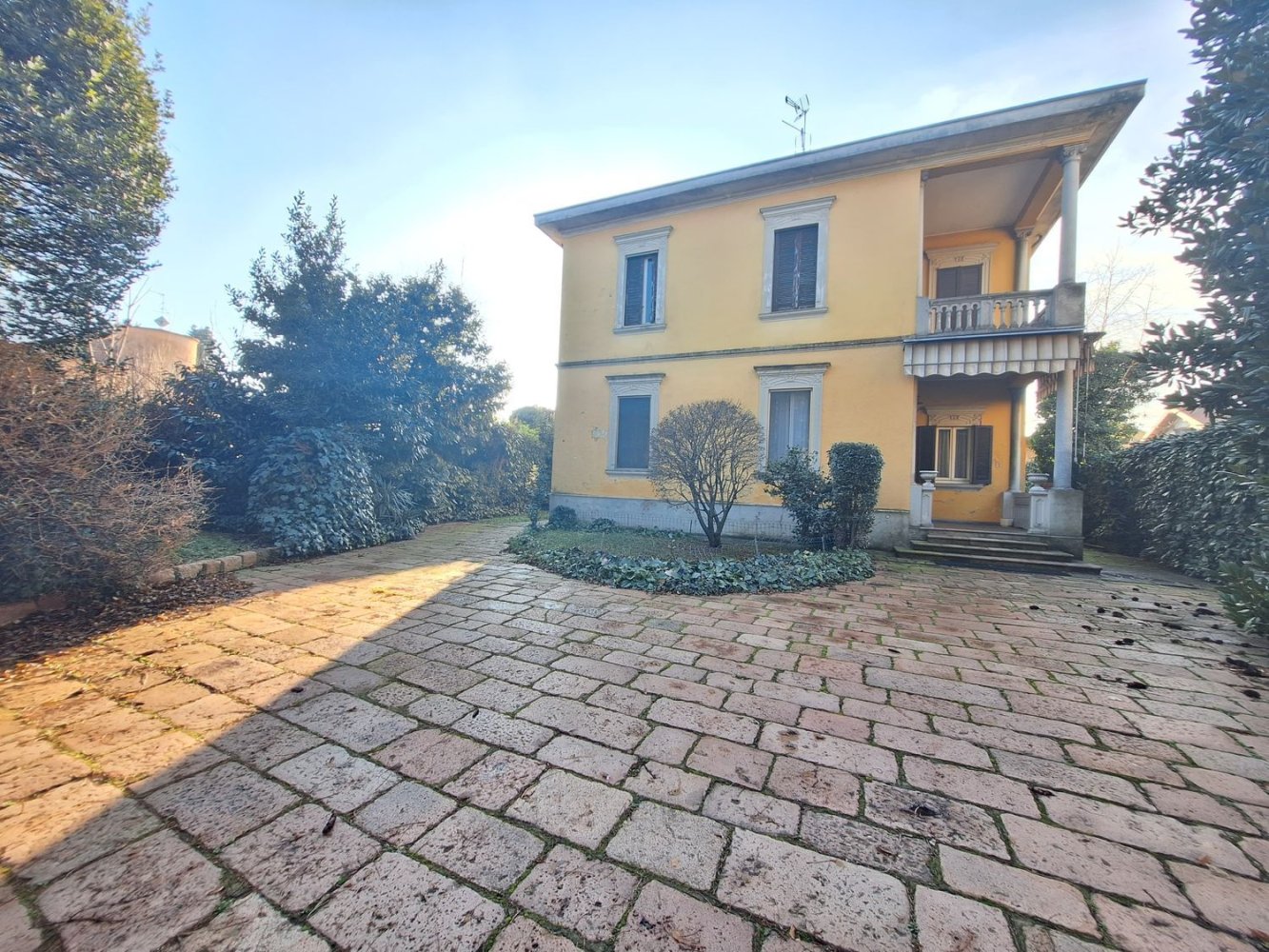 4غرفة فيلا في Marcallo con Casone, Italy رقم 120252