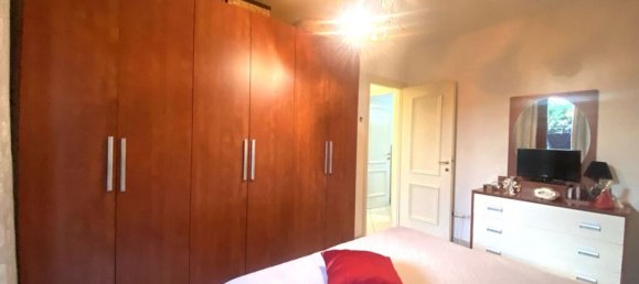 3 rooms Apartment in Ravenna, Italy No. 223574 9