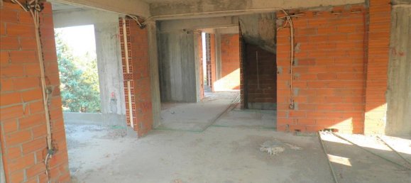 5 bedrooms Property in Thessaloniki, Greece No. 4675 14