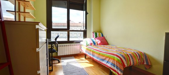 2 bedrooms Apartment in Gijon, Spain No. 167196 12