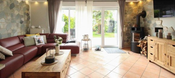 Adosado de 4 dormitorios en Wesel, Germany No. 269894 2