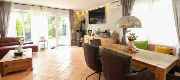 Adosado de 4 dormitorios en Wesel, Germany No. 269894 3