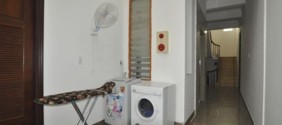 Studio in Tay Ho, Vietnam No. 4936 10