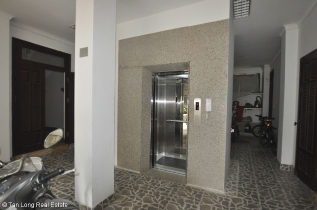 Studio in Tay Ho, Vietnam No. 4936