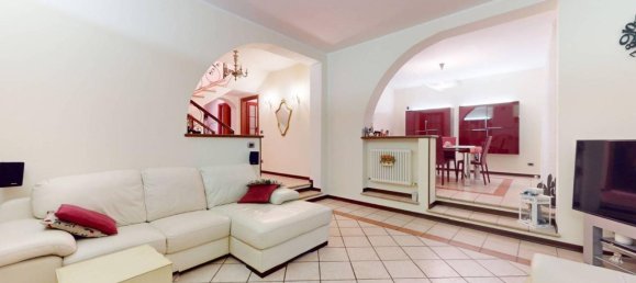 7 rooms Villa in Monte San Pietro, Italy No. 116759 3