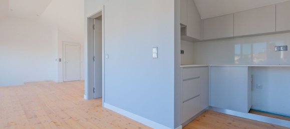 3 bedrooms Duplex in Cascais, Portugal No. 11926 12