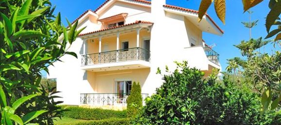 Propiedad comercial de 5 dormitorios en Xylokastro, Greece No. 7158 2