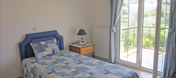 Propiedad comercial de 5 dormitorios en Xylokastro, Greece No. 7158 16