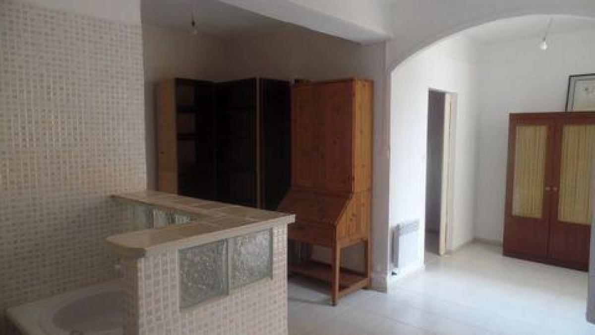 Apartamento T2 em Nimes, France N.º 24485