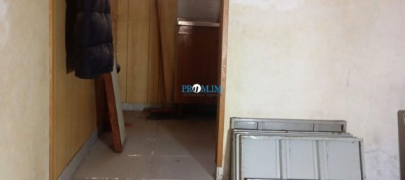 130m² Garage in Naples, Italy No. 324700 22