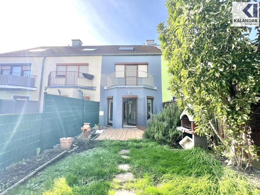 5 rooms Townhouse in Strasshof an der Nordbahn, Austria No. 124664