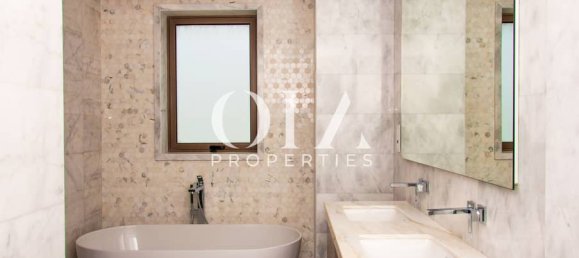 5 bedrooms Villa in Yas Island, UAE No. 22621 12