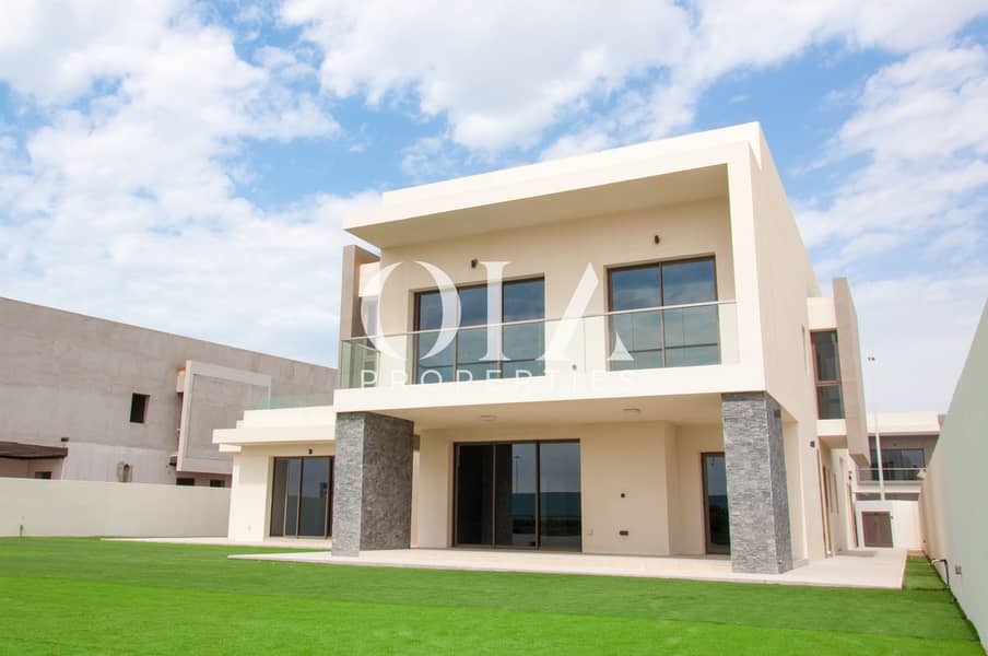 5 bedrooms Villa in Yas Island, UAE No. 22621