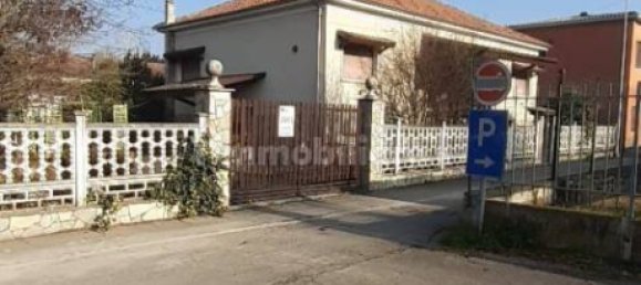 2 bedrooms Villa in Lungavilla, Italy No. 190243 47