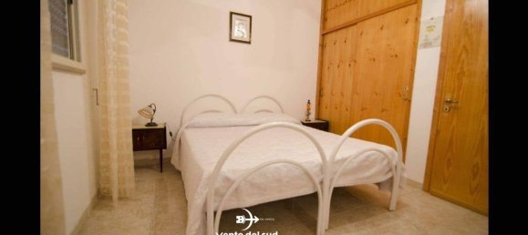 Вилла с 2 спальнями в Porto Cesareo, Италия № 34657 9