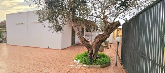 Вилла с 2 спальнями в Porto Cesareo, Италия № 34657 15