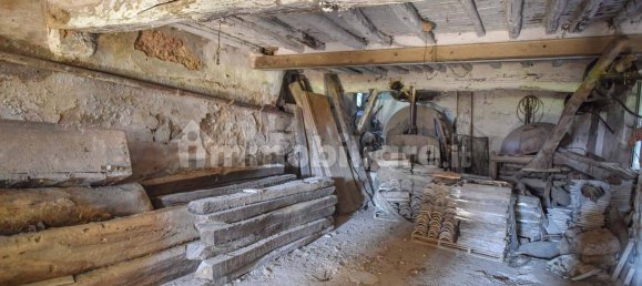 5-salle Maison à Spoleto, Italy No. 196512 12