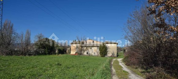 5-salle Maison à Spoleto, Italy No. 196512 3