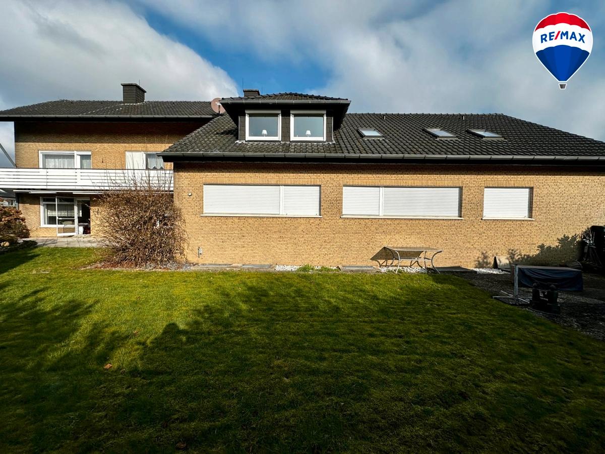 8 Schlafzimmer Haus in Bielefeld, Germany, Nr. 41138