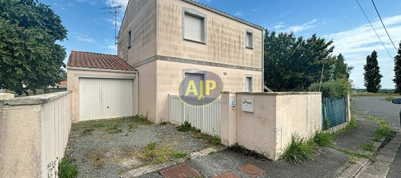 Здание с 4 спальнями в Тонне-Шарант, Франция № 277468 11