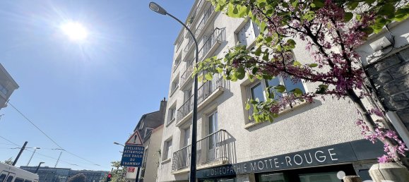Apartamento de 2 dormitorios en Nantes, France No. 285885 9