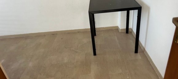 Квартира с 4 комнатами в Латина, Италия № 72600 5