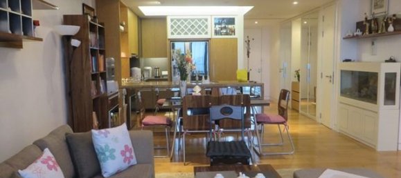 3 Schlafzimmer Wohnung in Cau Giay, Vietnam, Nr. 4386 3